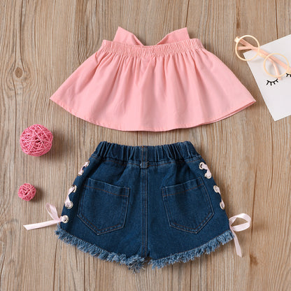 Set Estivo Bambina: Top Rosa con Fiocco e Shorts in Denim