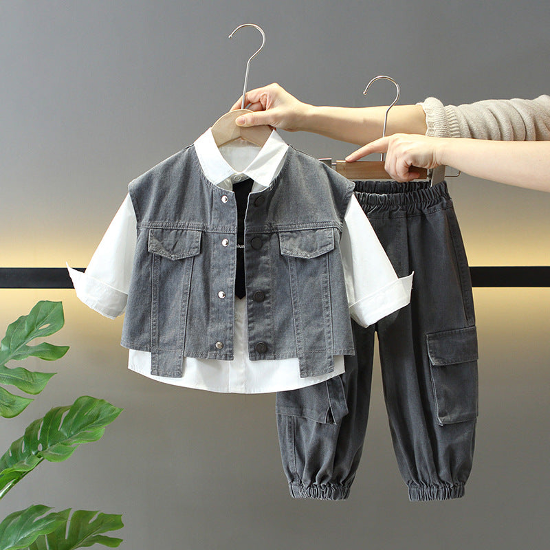 Completo  Bambino 3 Pezzi – Camicia, Gilet Jeans e Pantaloni Cargo