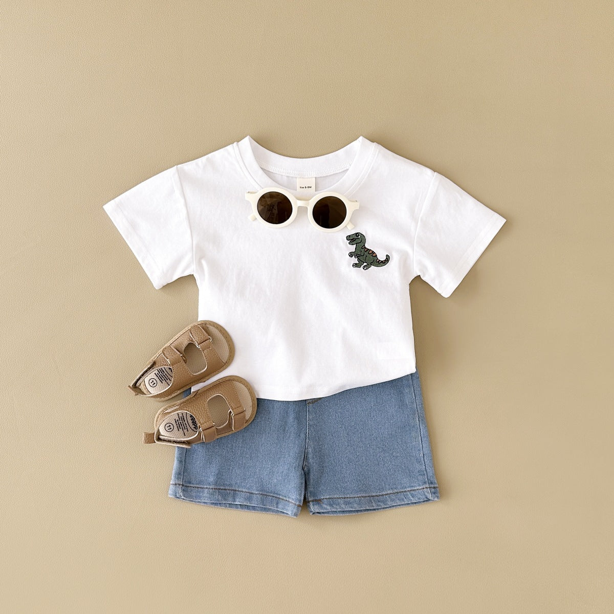 Completo Estivo Bambino   T-Shirt Dinosauro + Shorts in Jeans