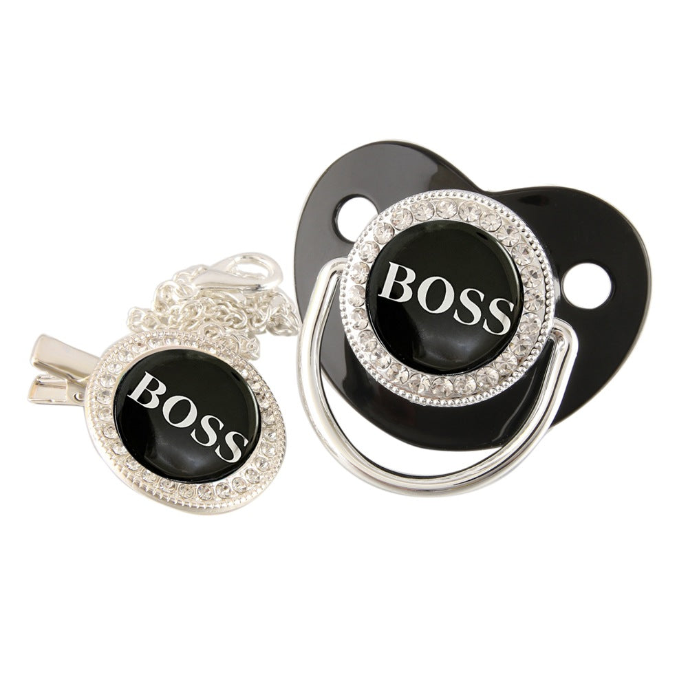 Set Ciuccio con Catenella “BOSS” – Design Elegante con Strass argento