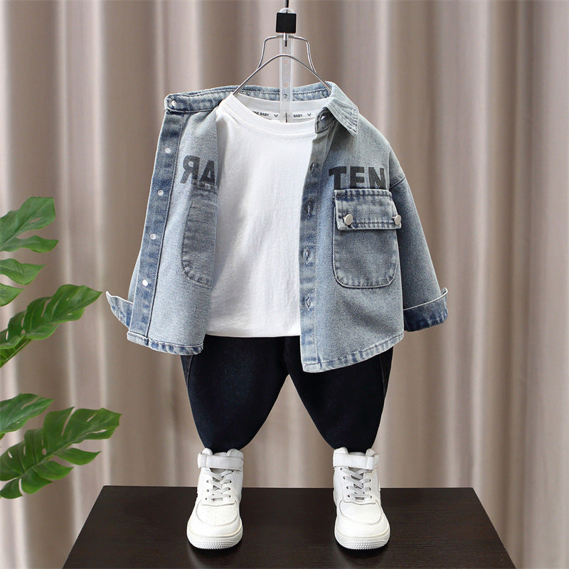 Completo Casual Bambino – Giacca Jeans, T-Shirt e Pantaloni Neri