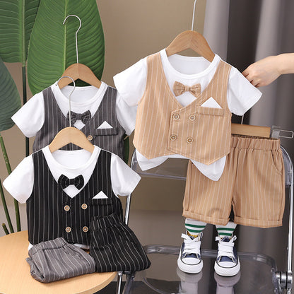 Set Elegante Bambino - Completo con Gilet, Papillon e Pantaloncini