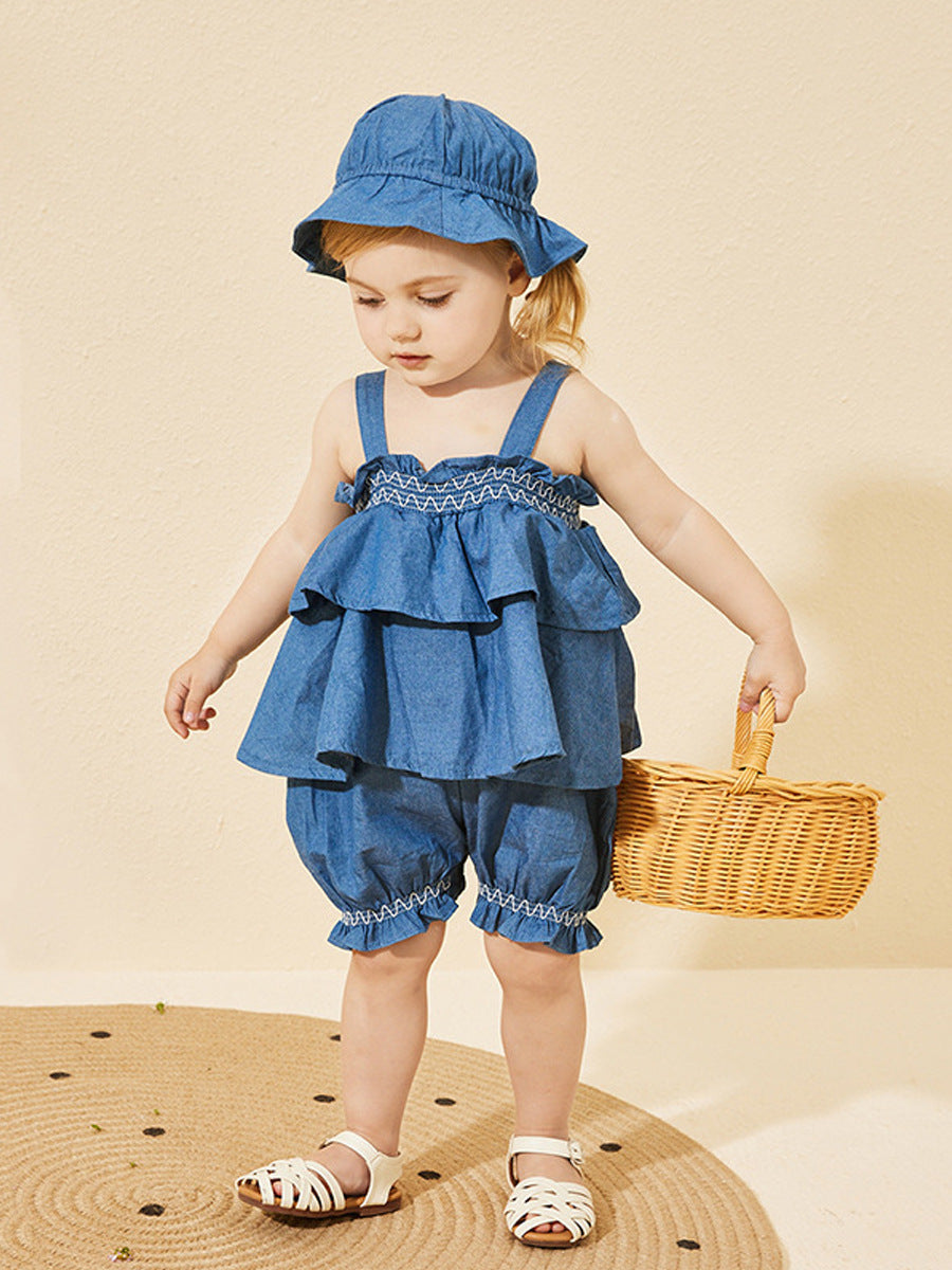 Completo Estivo Bimba in Stile Denim  Top, Pantaloncini e Cappellino