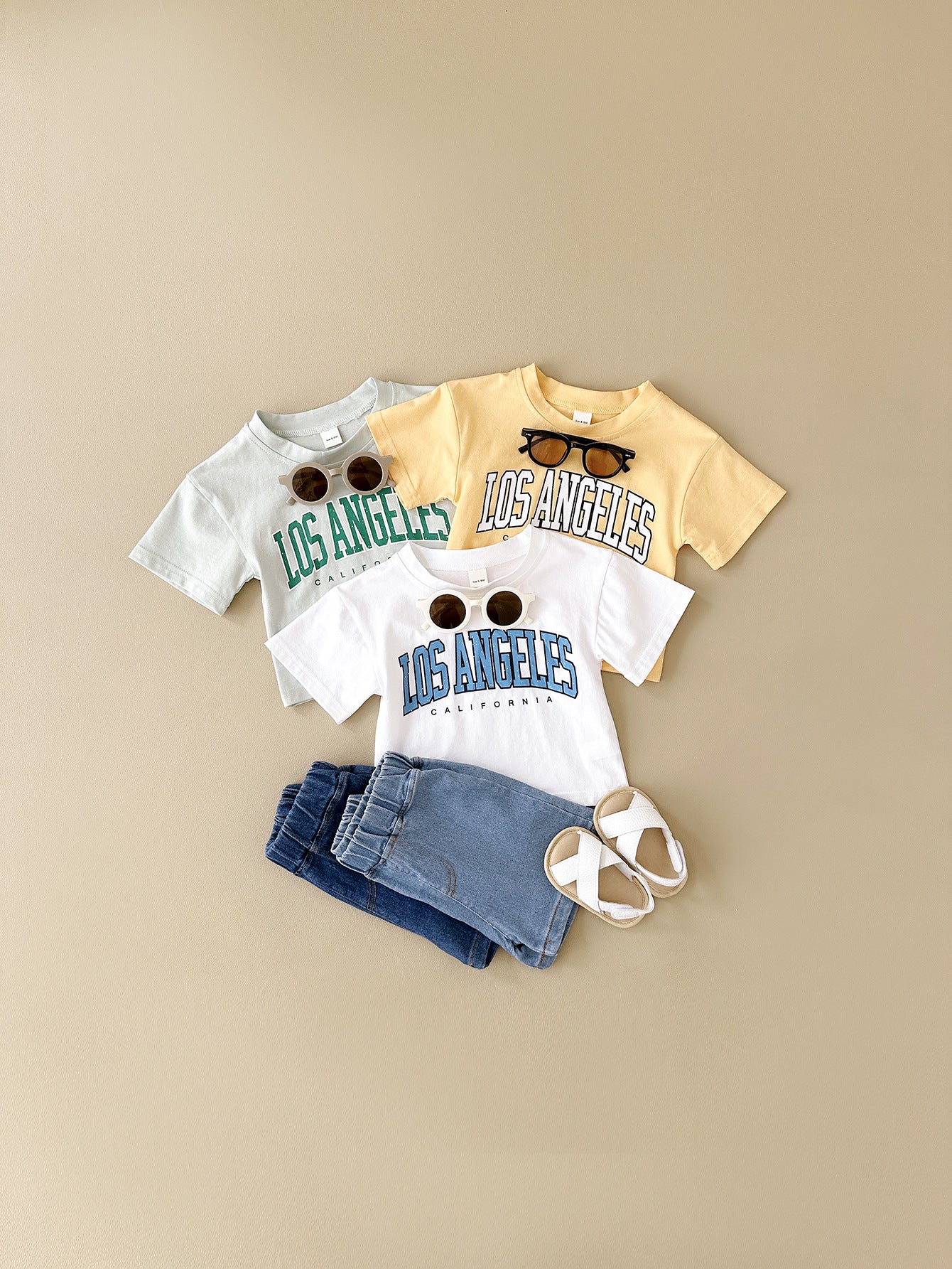 Completo Estivo Bambino “Los Angeles”  T-Shirt Stampa   + Shorts in Denim