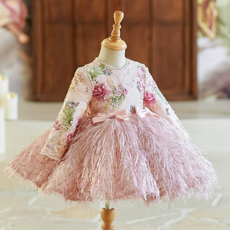 Abito Cerimonia Bambina Lussuoso – Maniche Lunghe Ricamate, Gonna in Piume e Maxi Fiocco