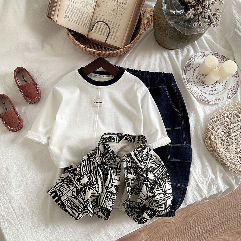 Completo 3 Pezzi Bambino – Stile Urban Grafico & Denim