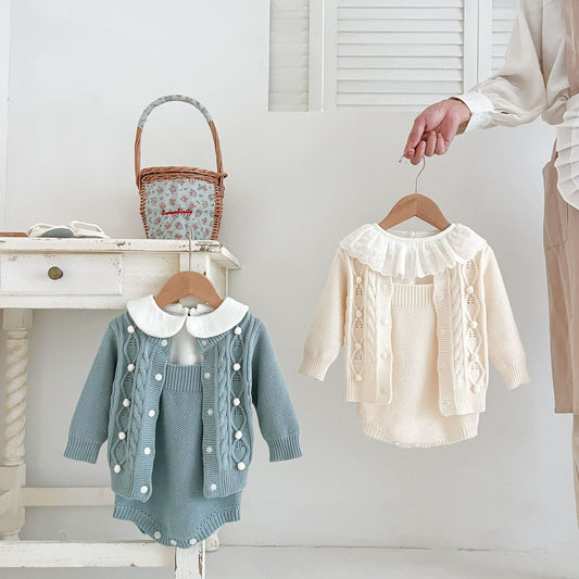 Completo Neonata/ Bimba 2 Pezzi in Maglia – Cardigan con Treccia e Body Coordinato