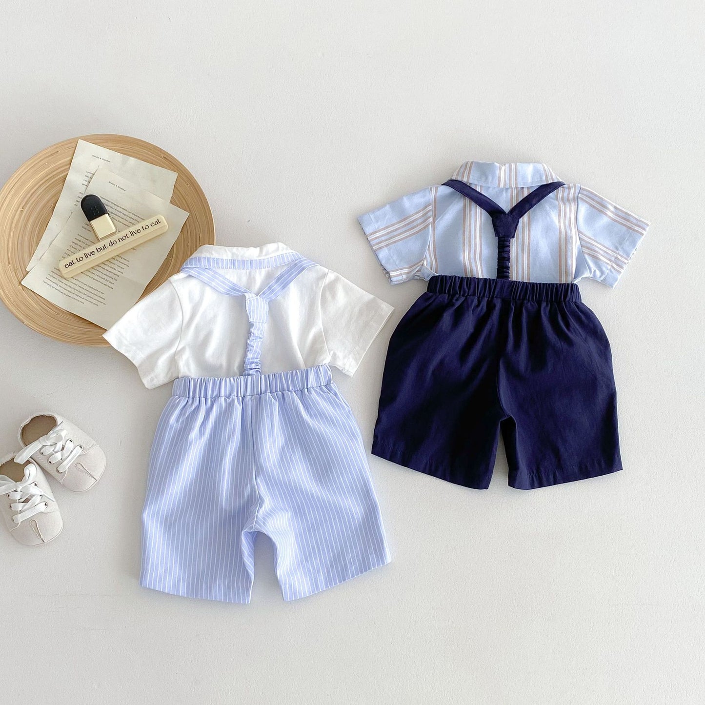 Completo estivo Elegante Bambino salopette e camicia