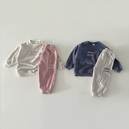 Completo Bimba “More Hugs” – Felpa e Pantaloni
