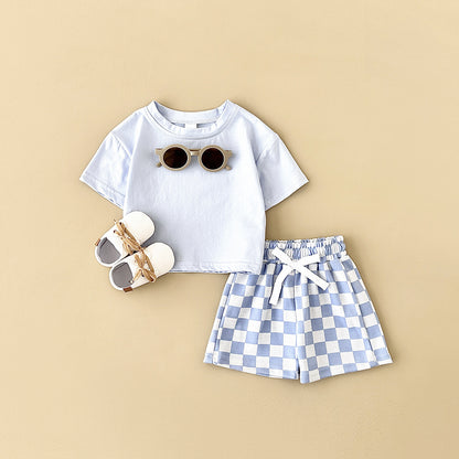 Completo Estivo Bambino  T-Shirt Monocolore e Shorts a Scacchi