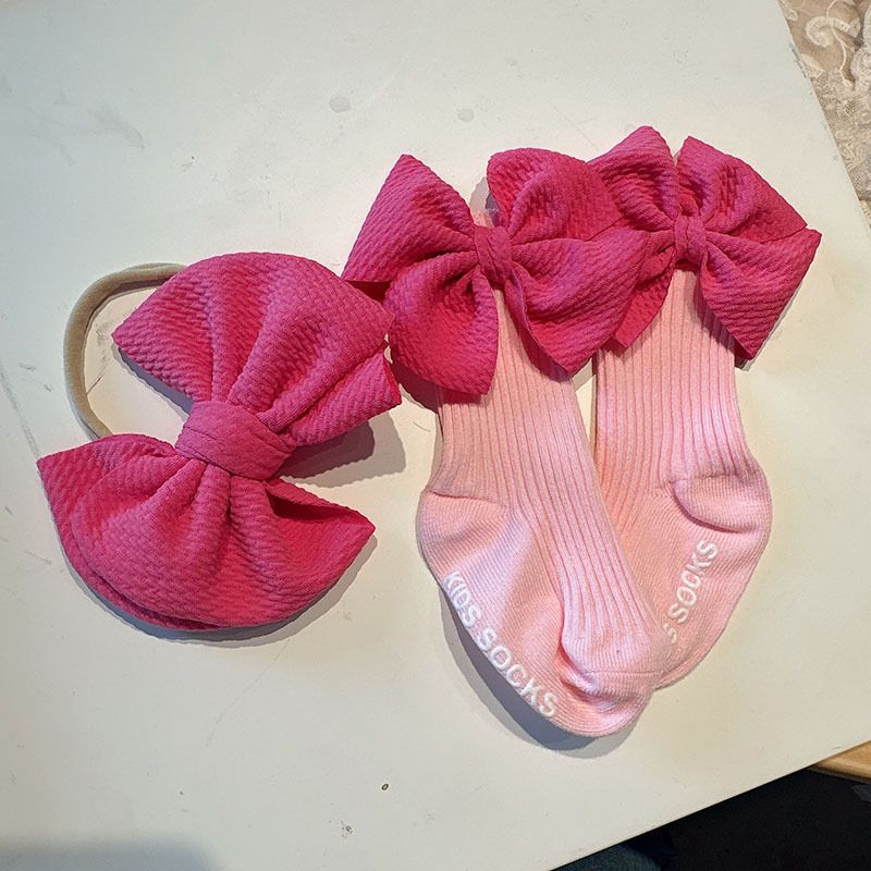 Set Fiocco & Calzini Coordinati – Chicbaby Edition