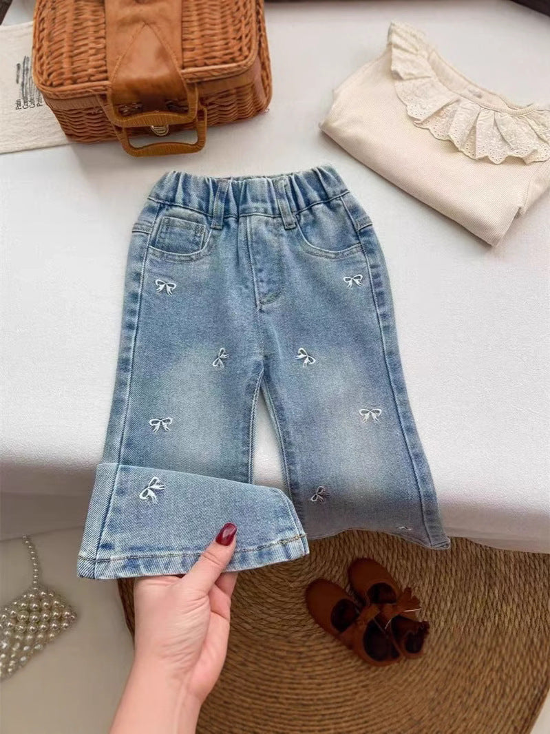 Jeans Bambina con Ricami Fiocchetto