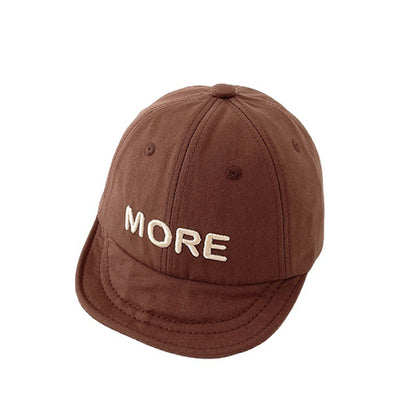 Cappello Casual con Ricamo "MORE"