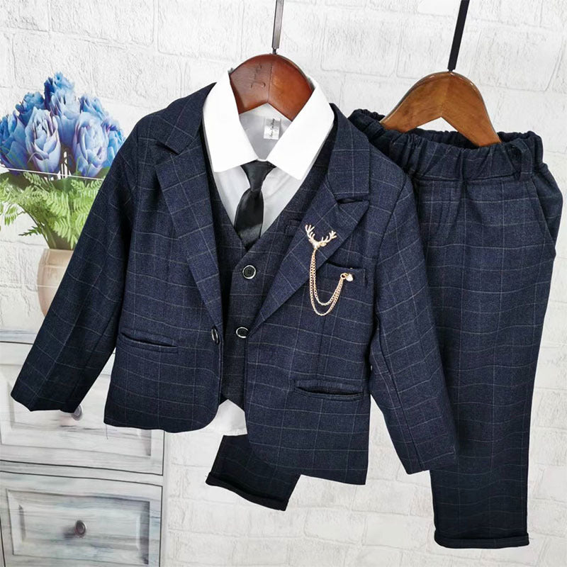 Completo Elegante Bambino 4 Pezzi – Giacca, Gilet e Pantaloni Nero con Cravatta