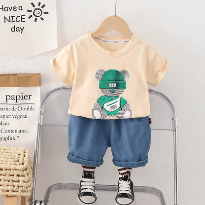 Completino bimbo t-shirt orsetto  e short