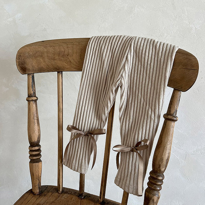 Leggings Bambina in Maglia a Coste con Fiocchi