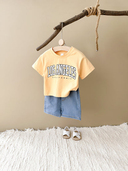Completo Estivo Bambino “Los Angeles”  T-Shirt Stampa   + Shorts in Denim