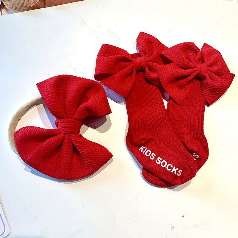 Set Fiocco & Calzini Coordinati – Chicbaby Edition