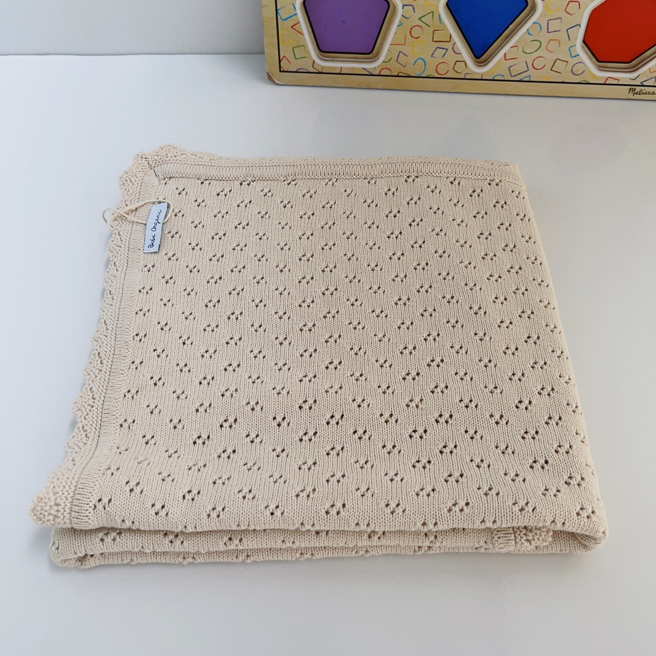 Copertina Neonata Beige Traforata