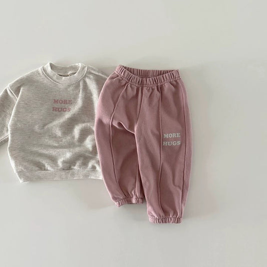 Completo Bimba “More Hugs” – Felpa e Pantaloni