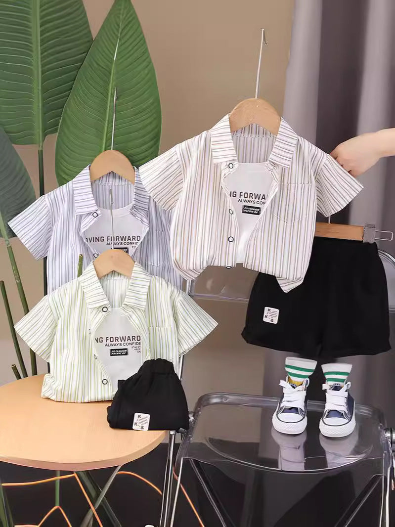 Completo Estivo Bambino  Camicia a Righe Multicolor e Shorts Neri