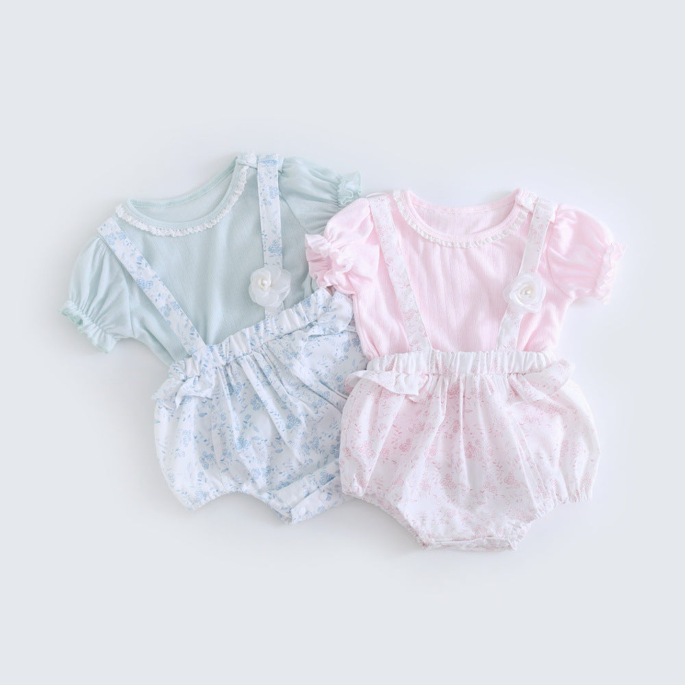 Pagliaccetto  Elegante Neonata con Bretelle e Gonnellina – Rosa o Azzurro