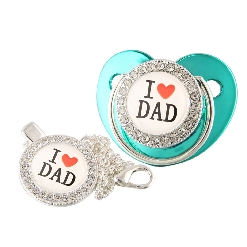 Set Ciuccio 6-12 mesi  con catenella "I ❤️ Dad" – Vari colori