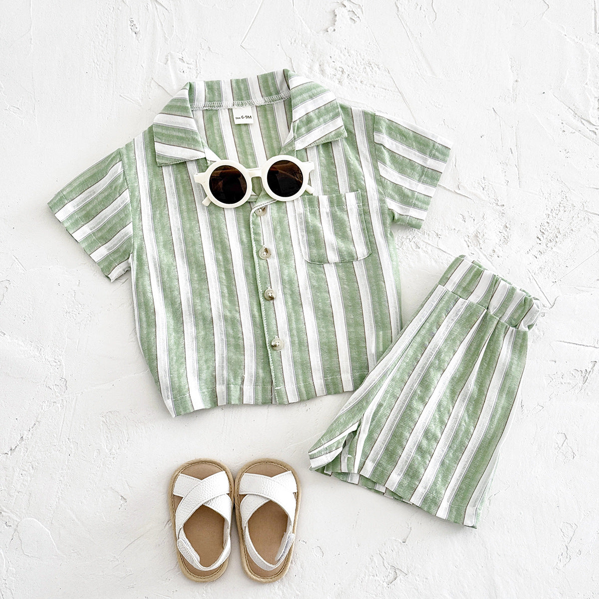 Completo Estivo Bimbo Verde Salvia a Righe  Camicia e Shorts Coordinati
