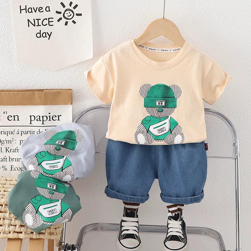 Completino bimbo t-shirt orsetto  e short