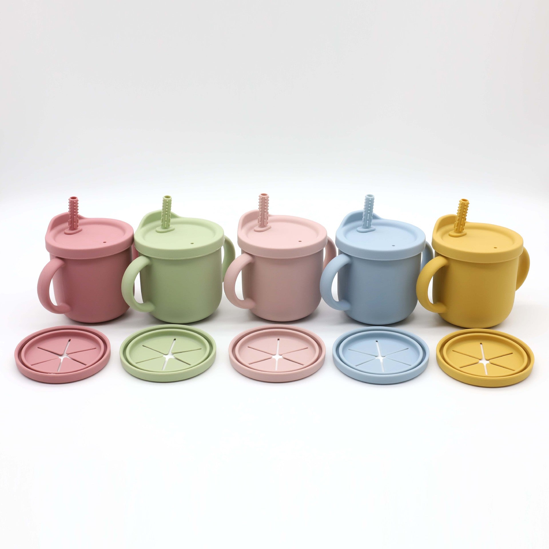 Tazza in Silicone 2 in 1 per Bambini con Cannuccia e Coperchio Snack