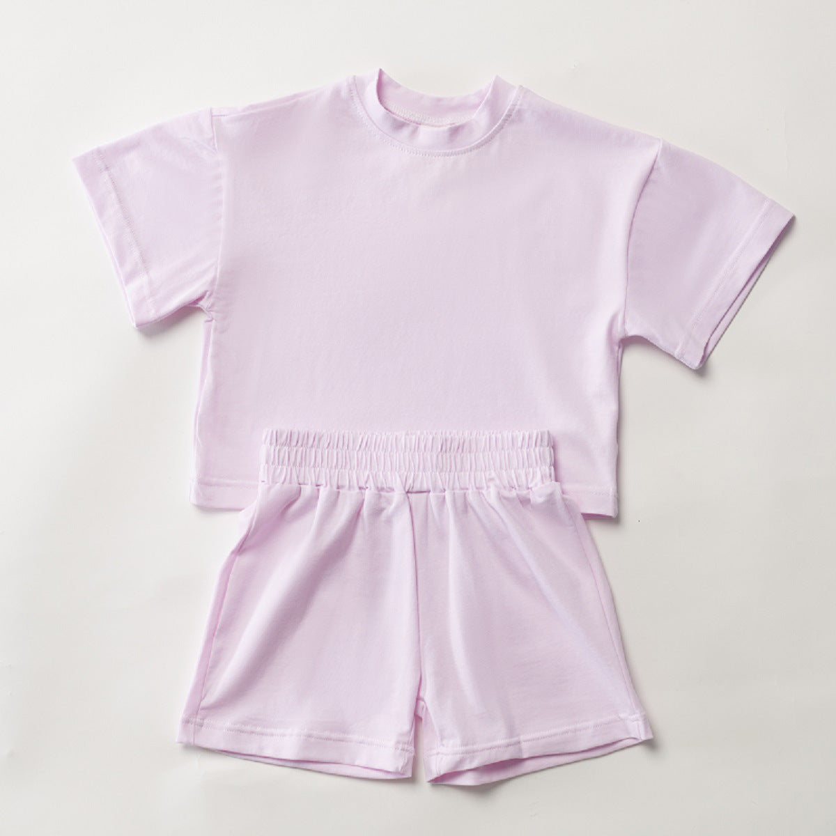 Completo Estivo Bambino in Cotone – T-shirt e Shorts