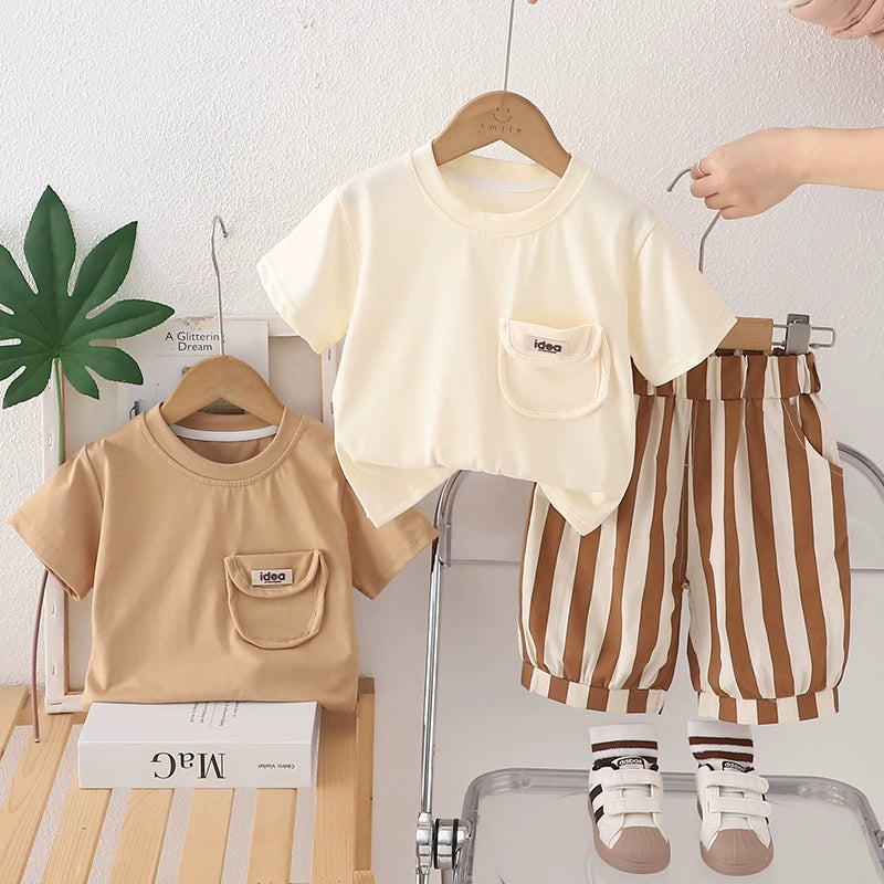 Completo Estivo per Bambini – Stile e Comfort per Ogni Avventura