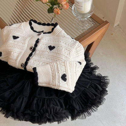 Vestitino Elegante Bimba con Cardigan Cuori e Gonna in Tulle – Chic & Romantico