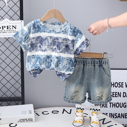 Completo Estivo Bambino – Maglietta Tie-Dye Blu & Shorts Jeans