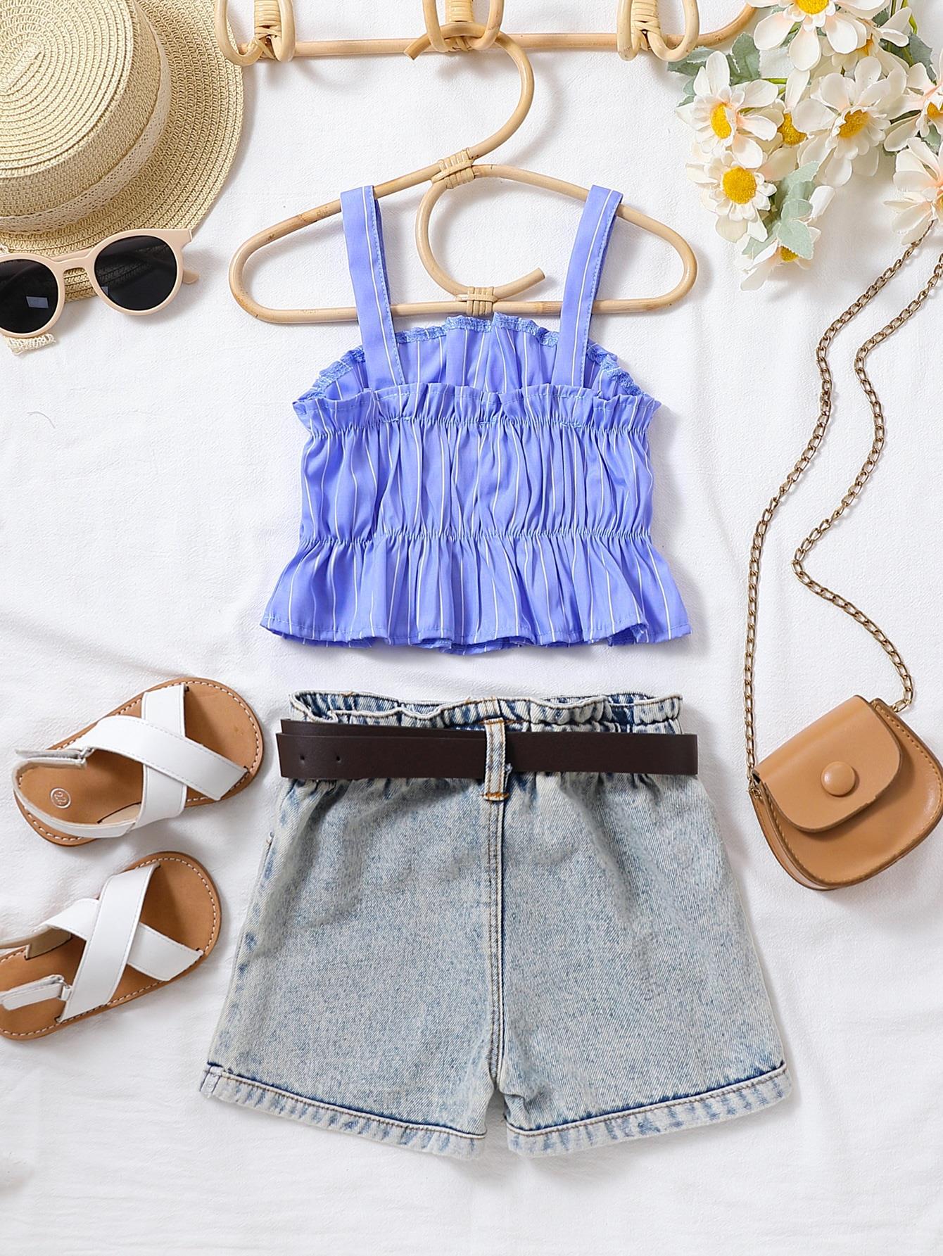 Completo estivo bambina con top lilla e shorts in denim