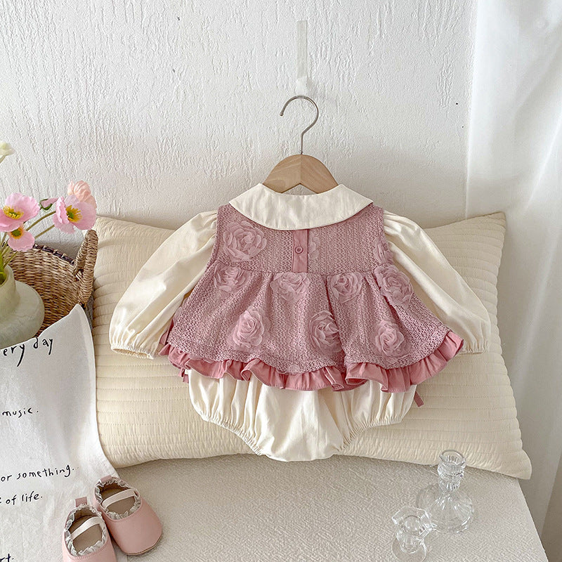 Pagliaccetto Elegante Neonata con Gonna Rosa Ricamata e Colletto