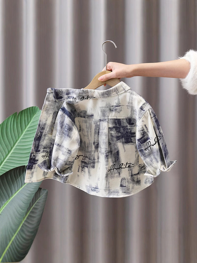 Camicia Artistica Bambino – Stampa Effetto Pennellata e Dettagli Scritti