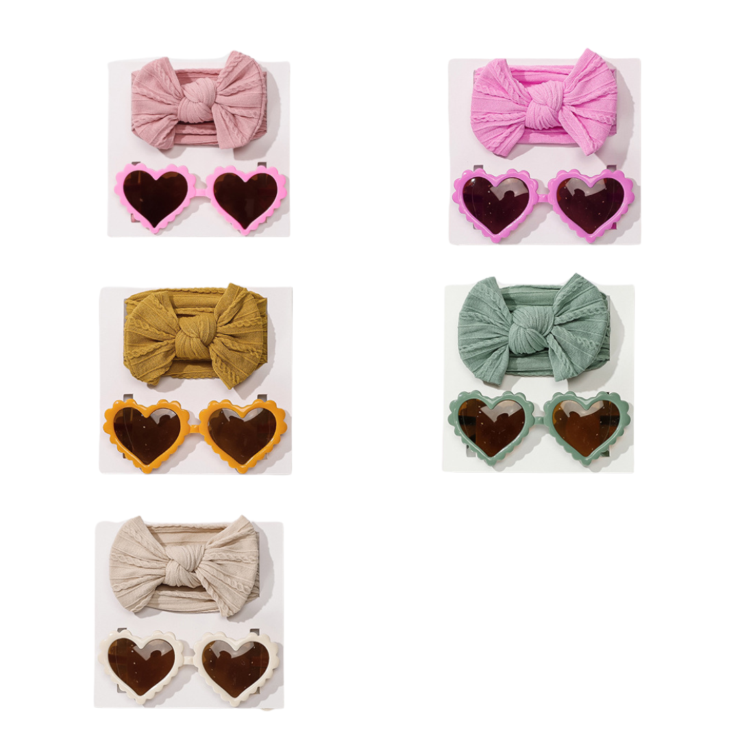 Set Fascia con Fiocco e Occhiali a Cuore per Bambina – Look Completo da Piccola Star