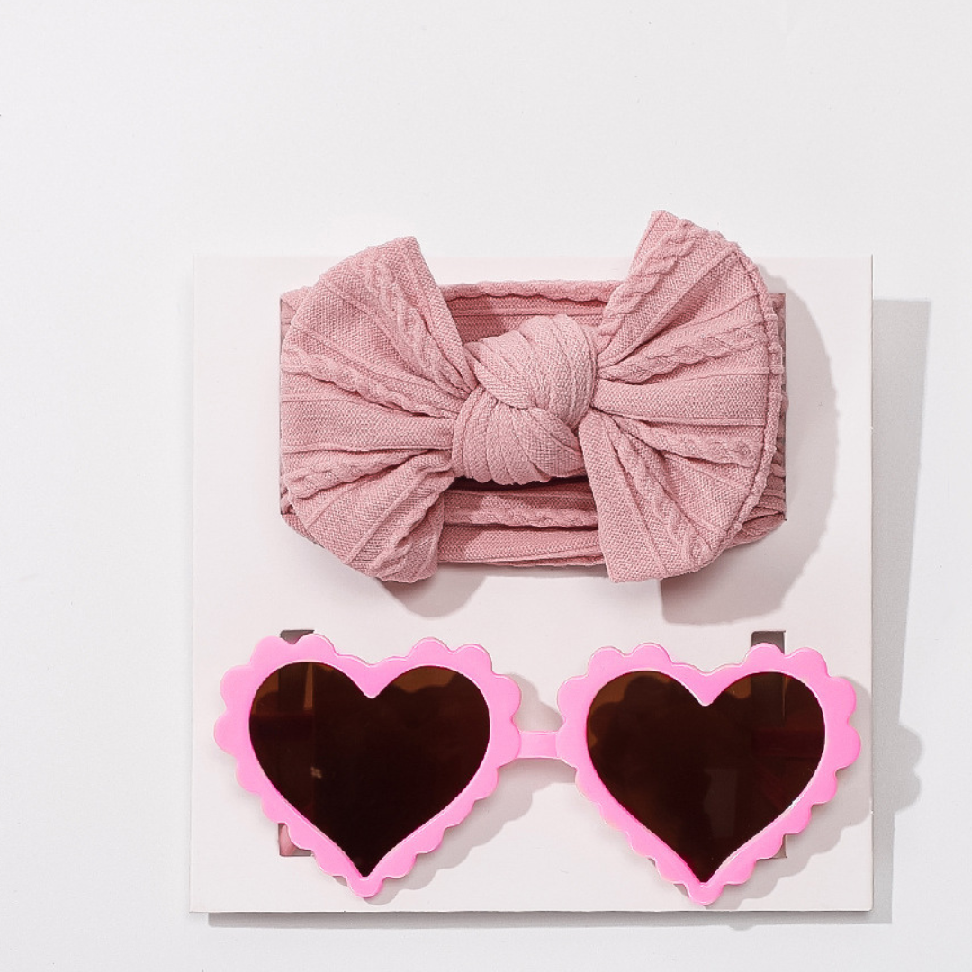Set Fascia con Fiocco e Occhiali a Cuore per Bambina – Look Completo da Piccola Star