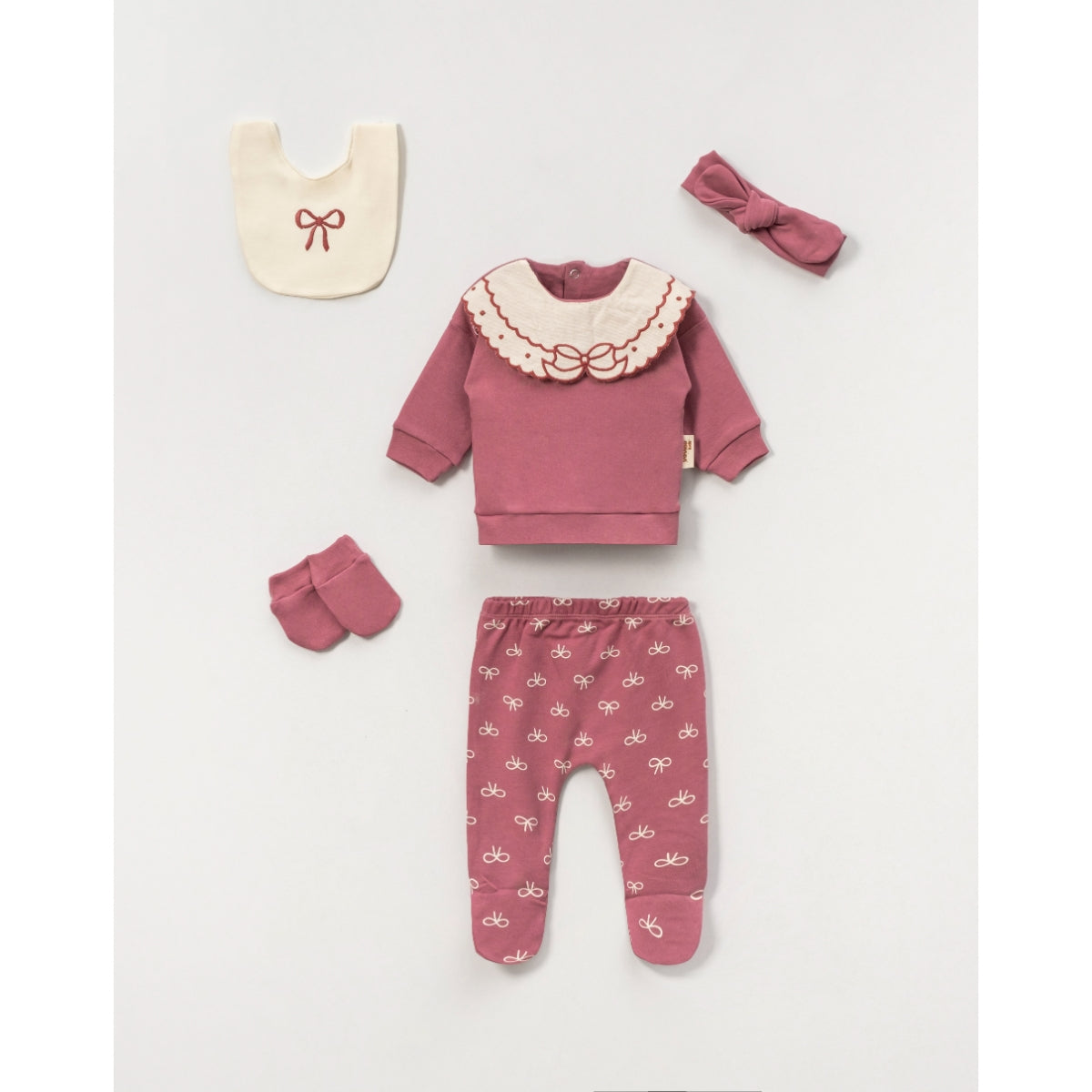 Set Neonata 5 Pezzi con Colletto Ricamato e Fiocco