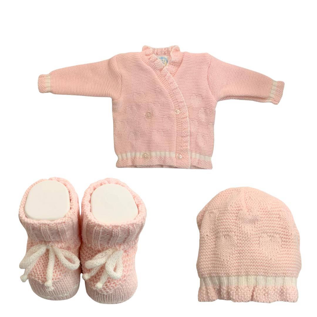 Set Maglia Neonata in Lana Rosa – Cardigan, Cappellino e Scarpine