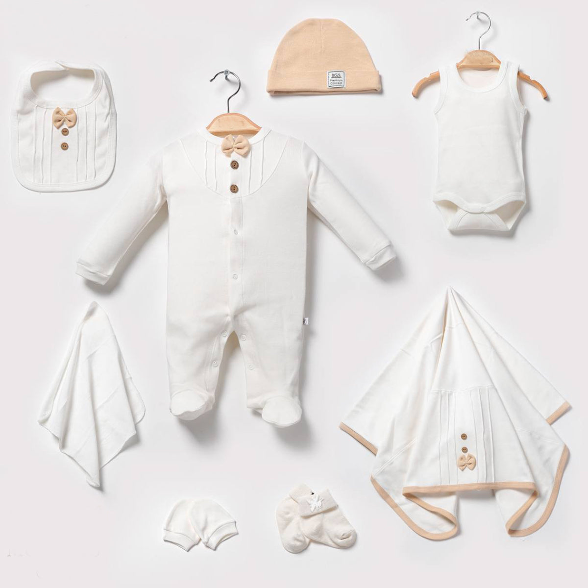 Set Corrredino Primavera/ Estate/ Autunno Neonato/ Bimbo 8 pezzi  Bianco e beige