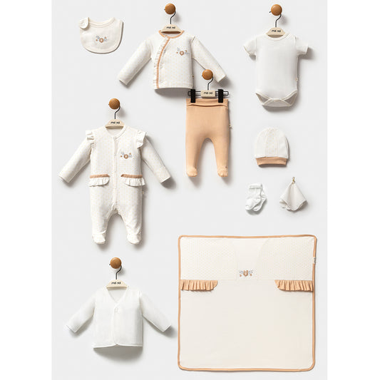 Corredino Neonato 10 Pezzi Beige e Panna – Stile Romantico con Dettagli Volant