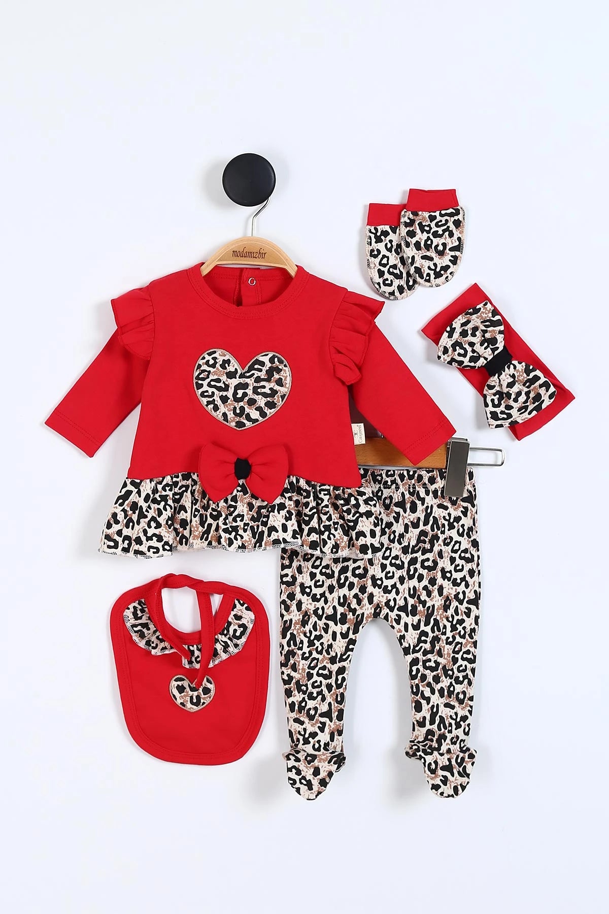 Set Neonata/ Bimba 5 pezzi "Wild Chic" Leopardato Rosso in Cotone