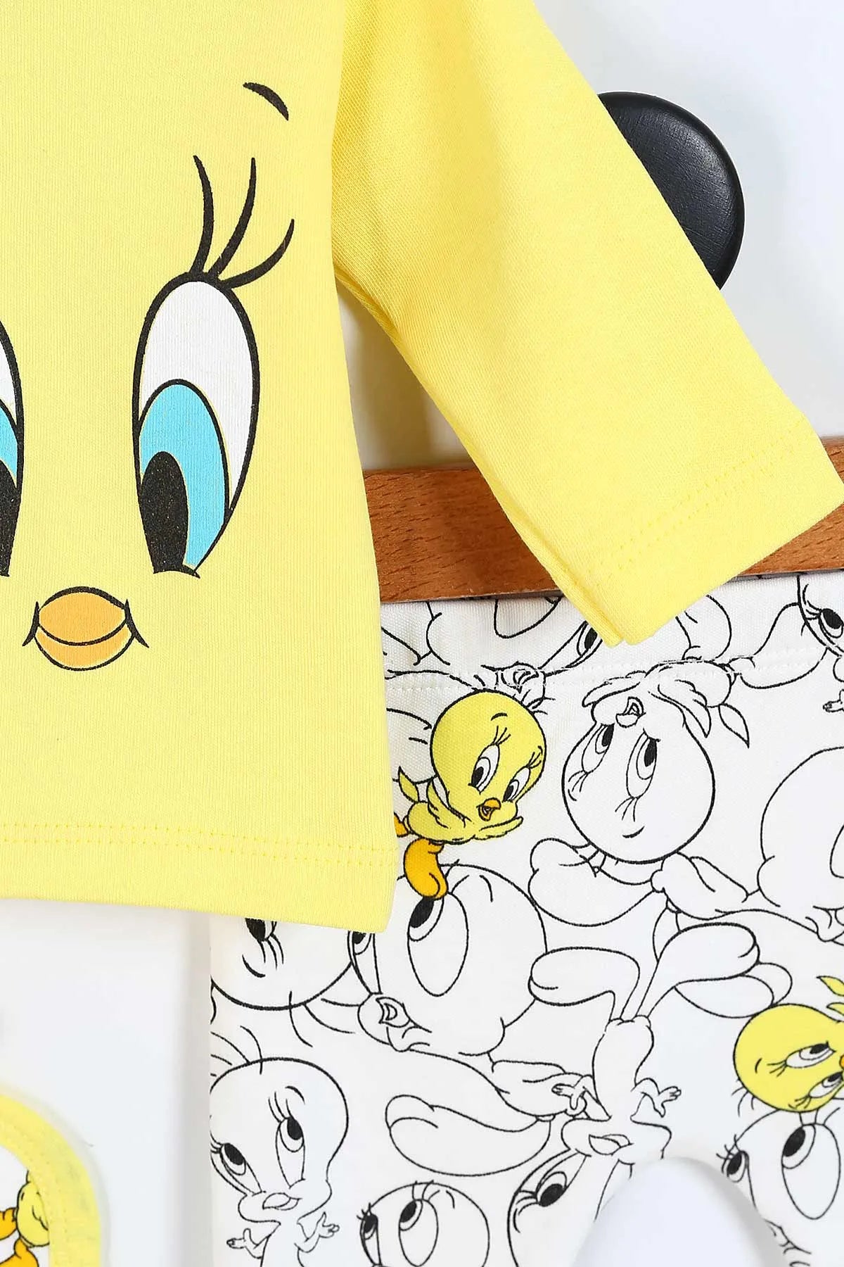 Set 5pz bimba  Giallo con Stampa Tweety